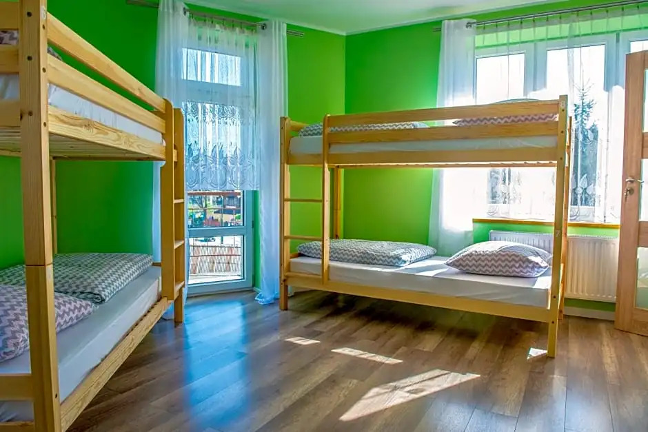 Hostel 1902