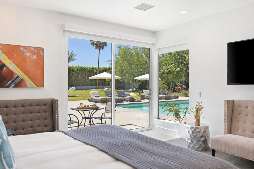 Polo Villa 2 by Avantstay Entertainer's Backyard w/ Pickleball Court, Volleyball Court, Pool & Spa 260314 6 Bedrooms