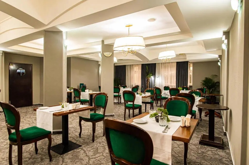 Hotel Brilliant Meseș