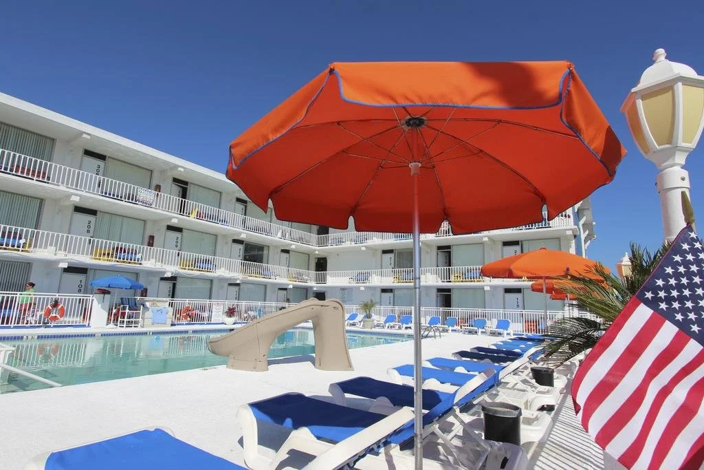 Crusader Oceanfront Resort