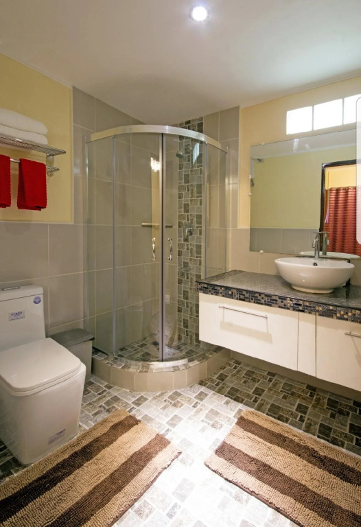 Foxys Beach Resort