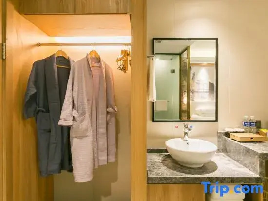 Manju Hotel (Shaoxing Luxun Native Place)