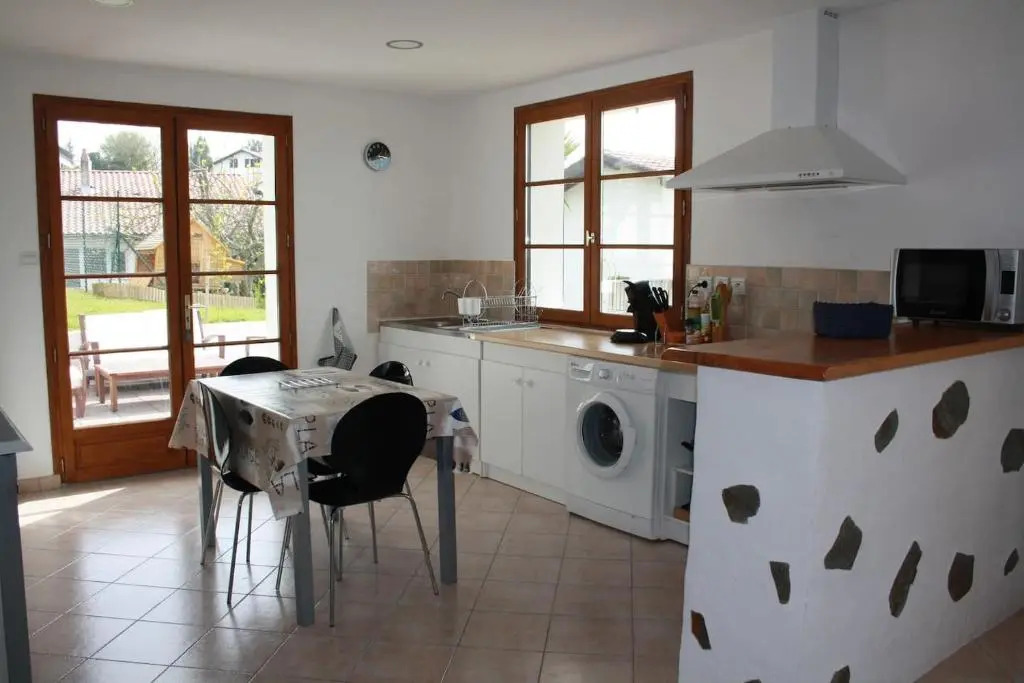 Appartement au calme à Hendaye. Meublé 3 étoiles