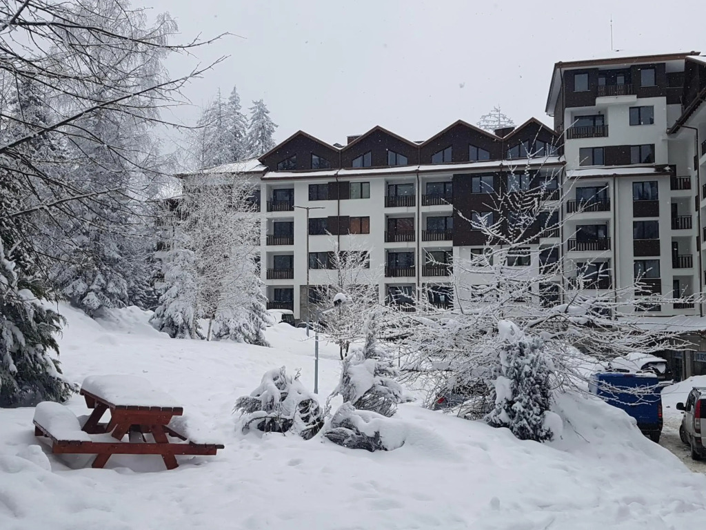 PinePino Borovets, aparthotel Borovets Gardens A60
