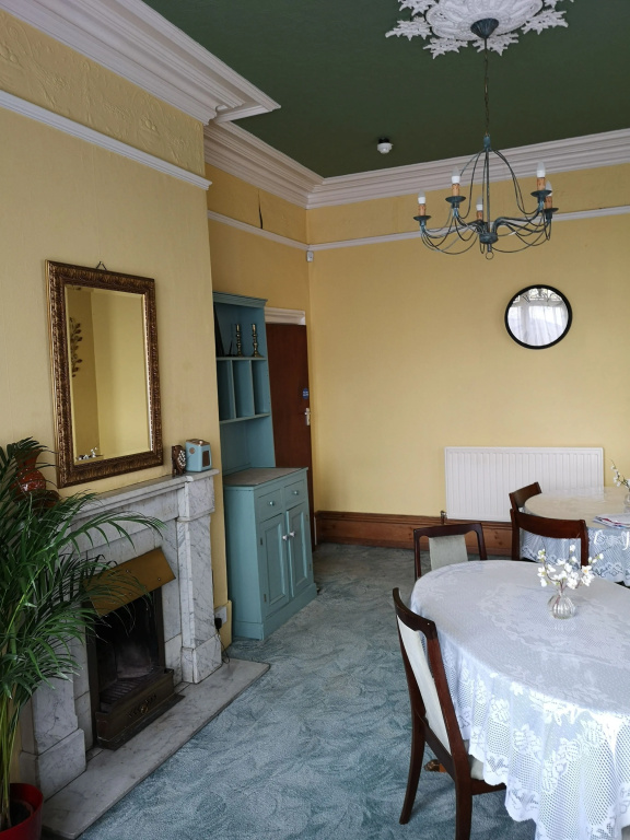Chimneys Guest House