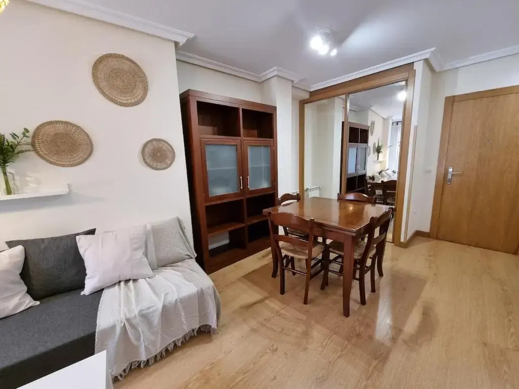 609A - Precioso apartamento Oviedo