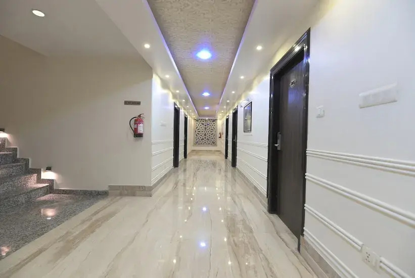 Hotel Grand Majestic