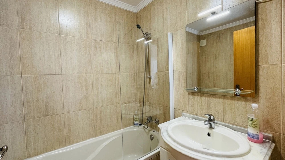 Noly - Shared Pool - 8 Guests - Albufeira