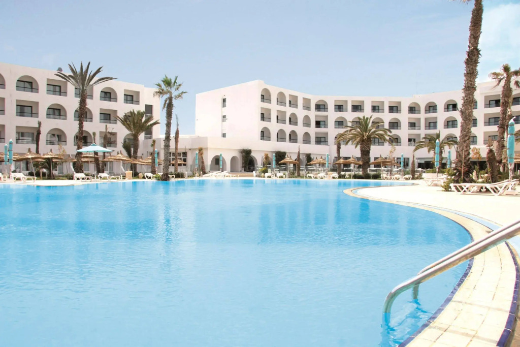 Nozha Beach Resort & Spa