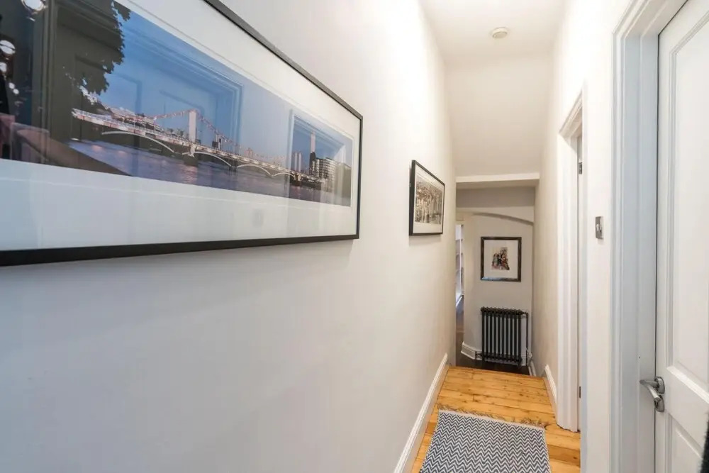 Delightful 1BD Flat in the Heart of Barnes Village