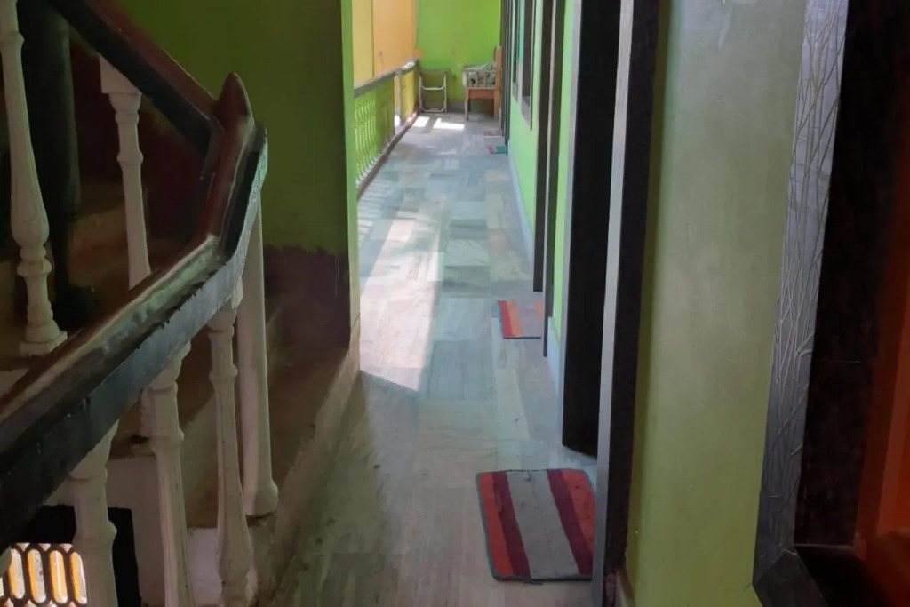 Goroomgo Jully Lodge Puri