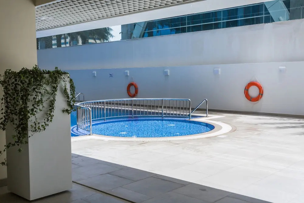 Higuests Vacation Homes - Marina Arcade
