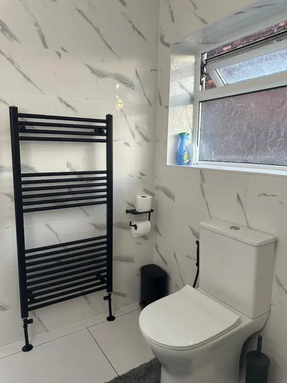 Manchester Retreat With 3 Bedrooms