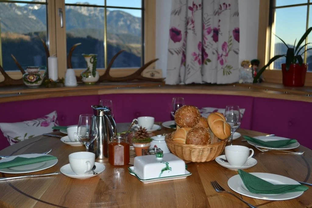 La Montana Ski & Hiking LODGE