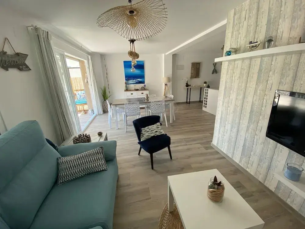 Sea View Apartment 50 Meters From the Beach