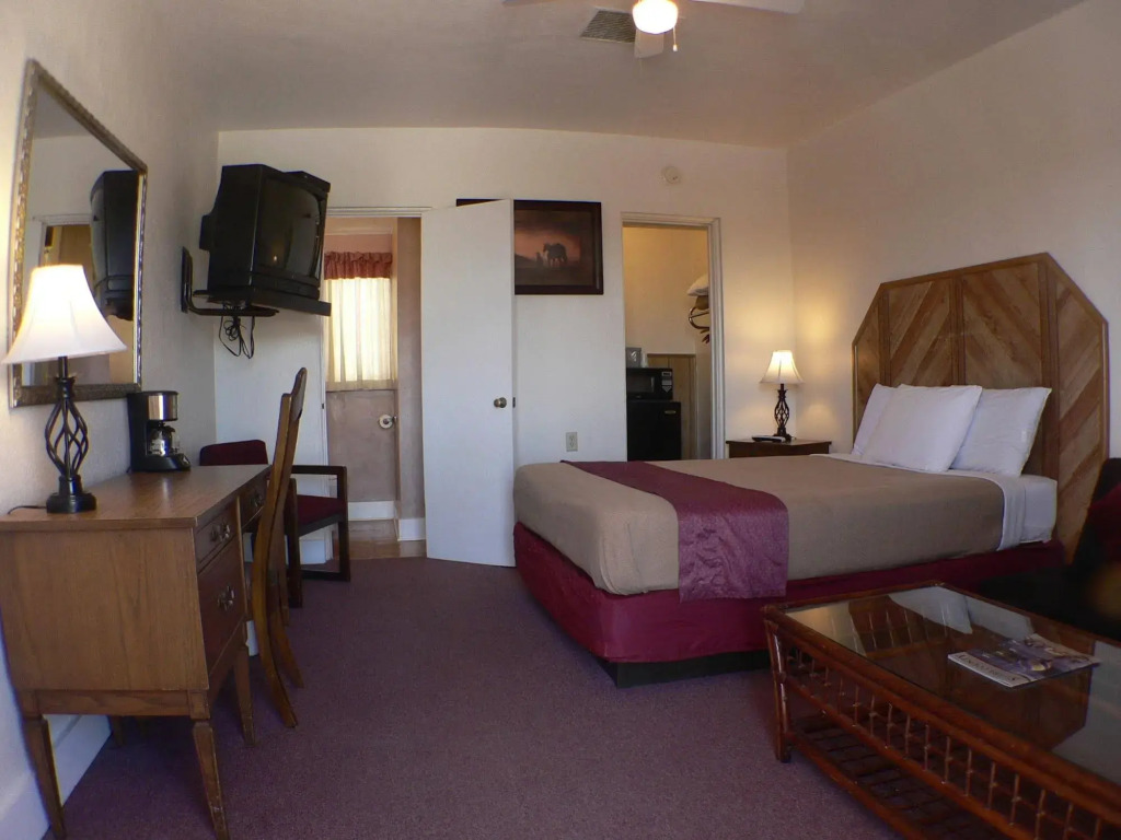 Desert View Inn