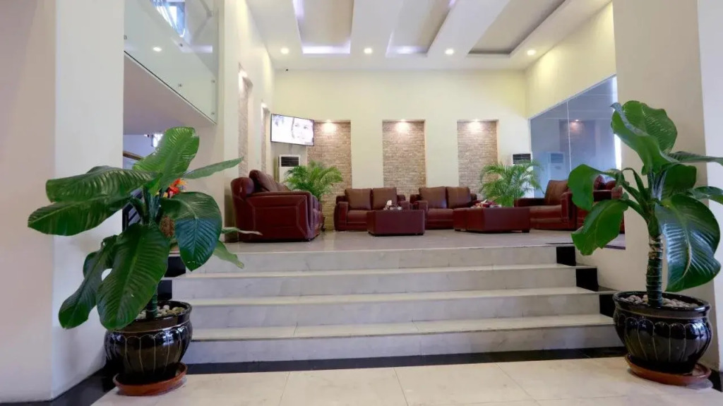 My Dream Hotel