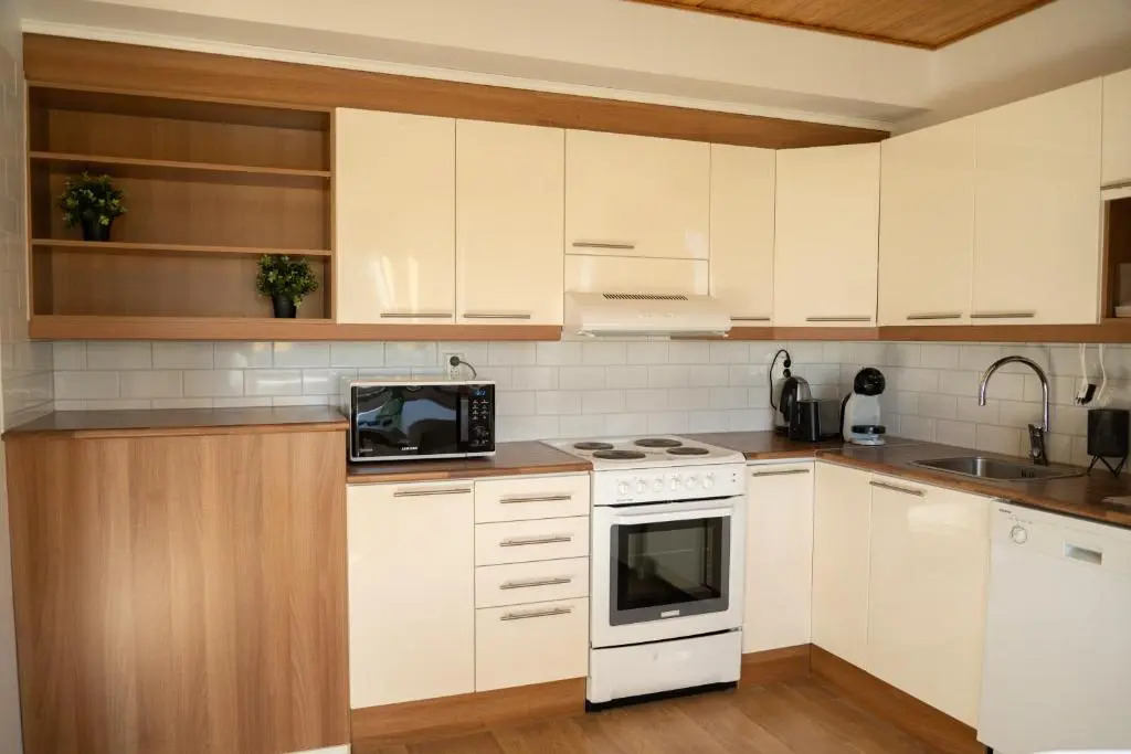 Design apartment with lake view, sauna, fireplace