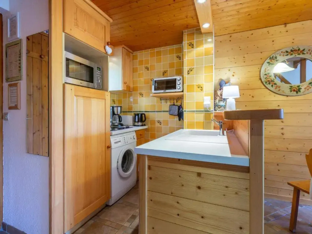 Appartement 3 pièces 6 pers, près commerces, animaux admis - FR-1-304-35