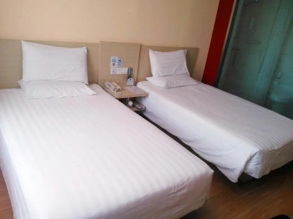 Hanting Hotel Tianjin Tanggu Foreign Commodities Market