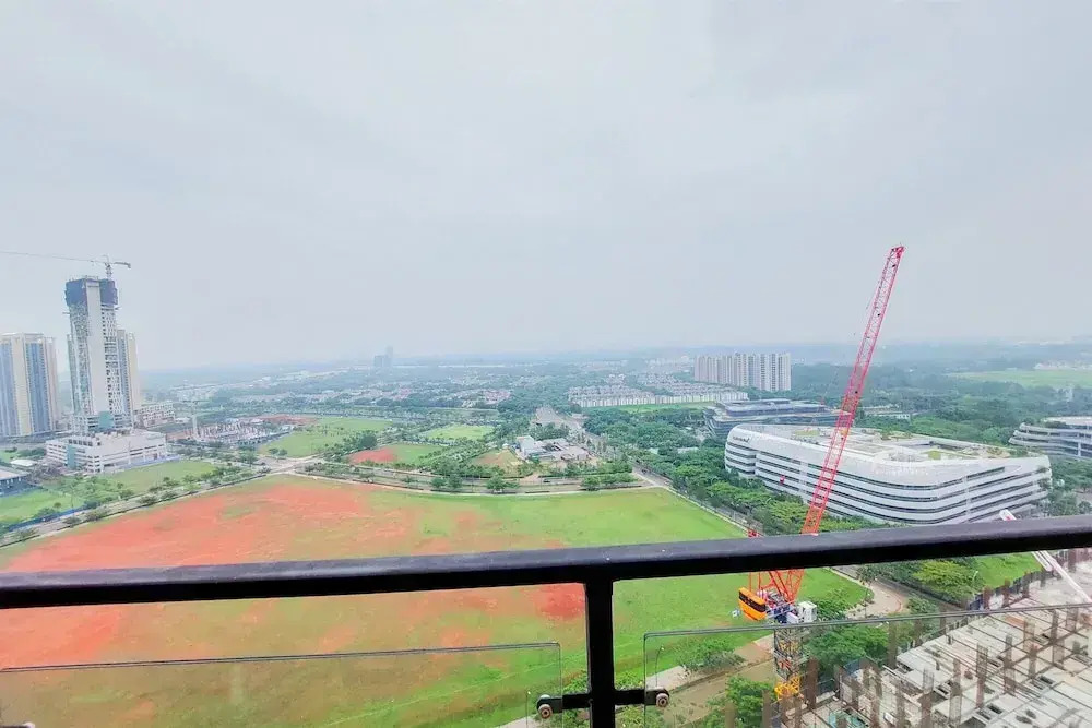 Modern And Nice 2Br At 30Th Floor Sky House Bsd Apartment