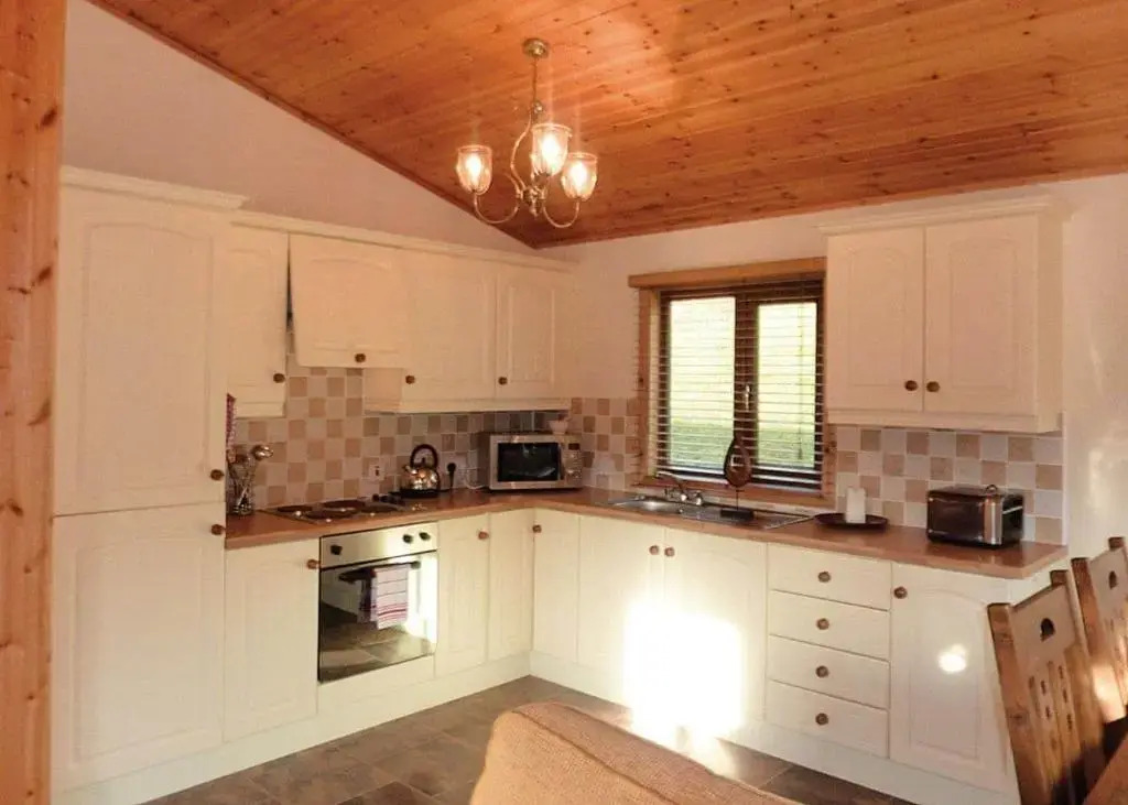 Charlesworth Lodges