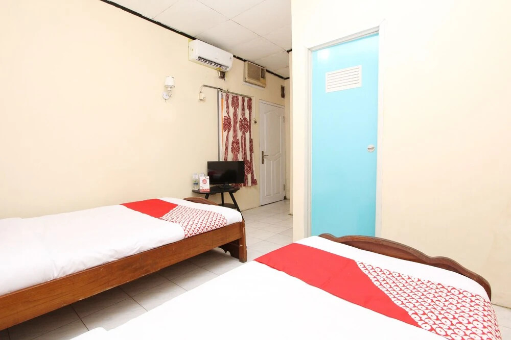 Hotel Parahiyangan By OYO Rooms