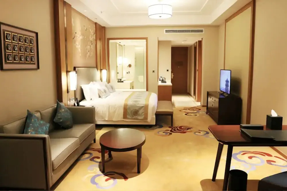 Changsha Tongguan Macrolink Legend Hotel