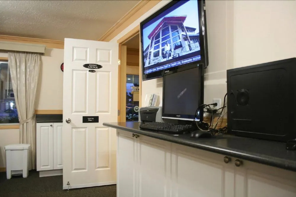 Heritage Inn