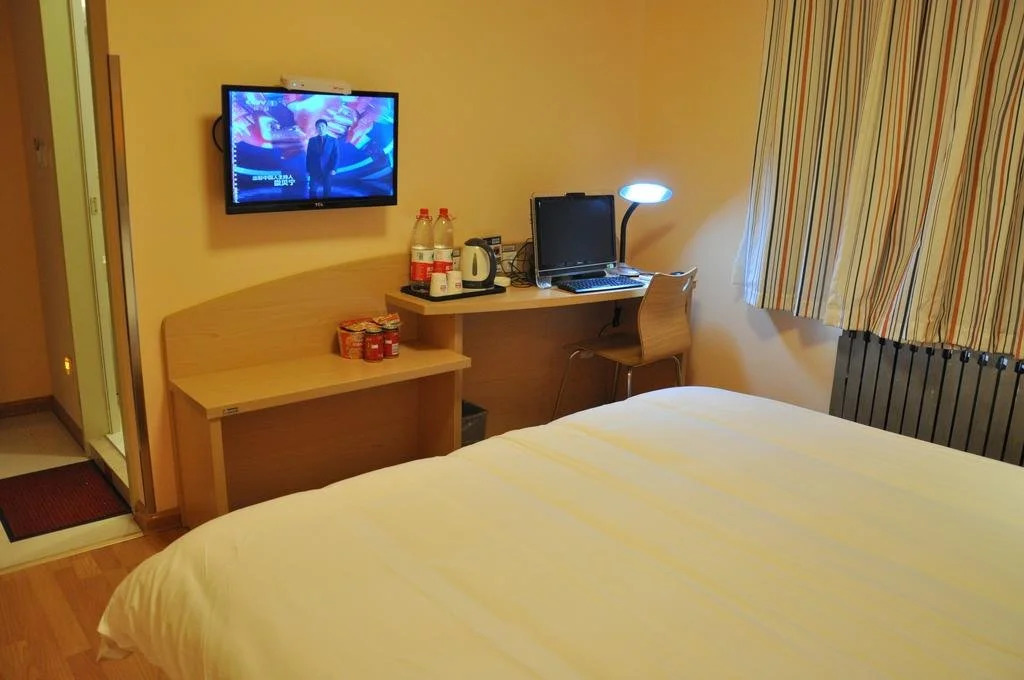 Jiayi Hotel
