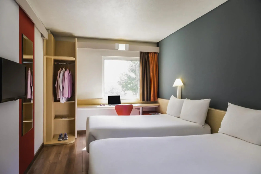Ibis Mexico Perinorte