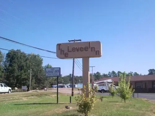 The Levee Inn