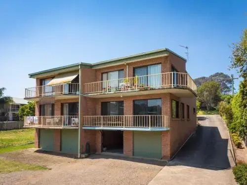 1/2 Harrington Rd