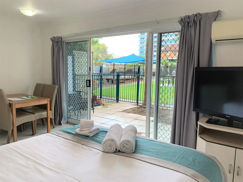 Broadwater Keys Holiday Apartments