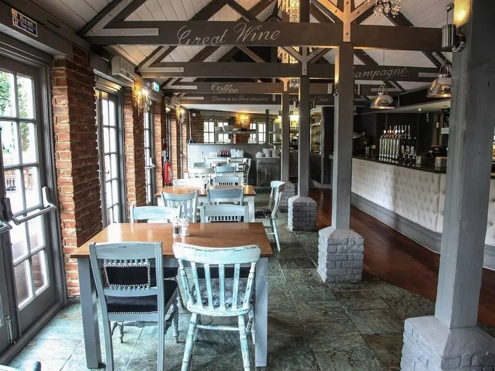The Riverside Inn