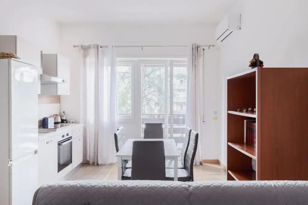 Pelizzi Apartment, 5 persone, 2 camere, balcone, Cinecittà