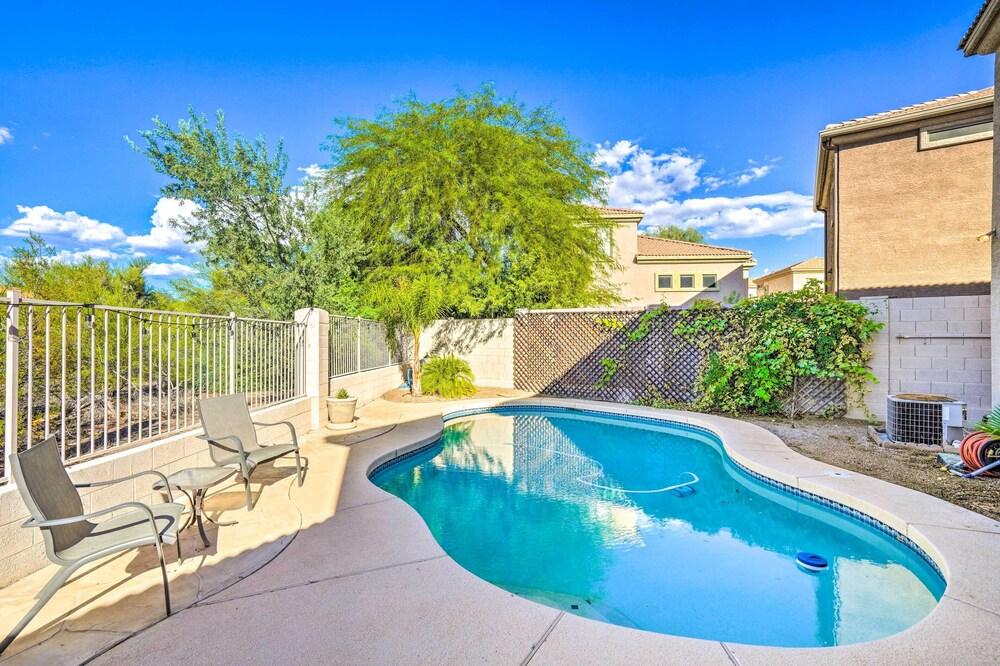 Cave Creek Retreat w/ Private Pool & Hot Tub!