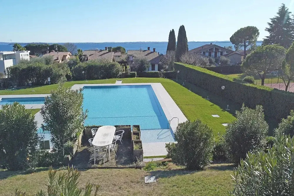 Residence Moniga Porto 1-08 by Wonderful Italy