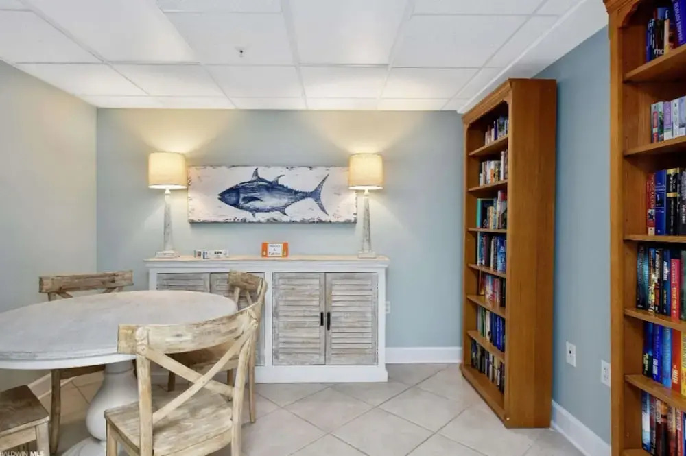 Sanibel 407