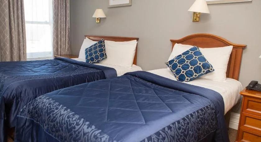 Leens Hotel