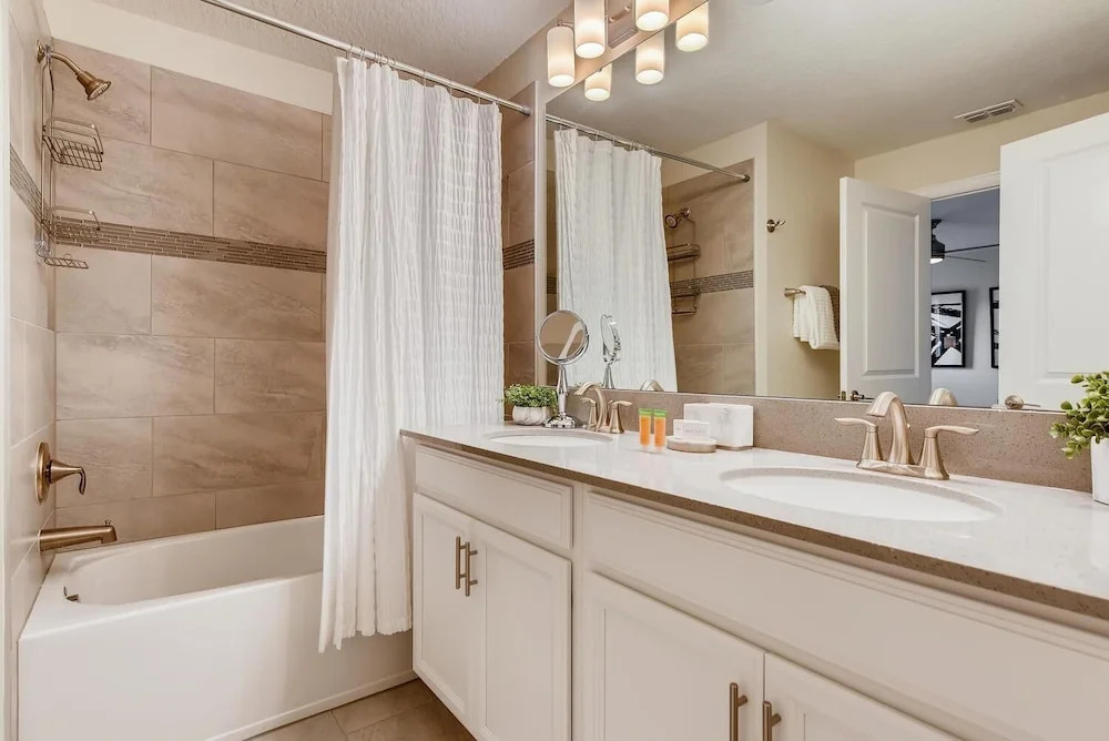4808 LL Magical 4BR Disney Townhome Pool