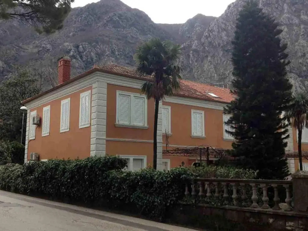 Apartments Vojin