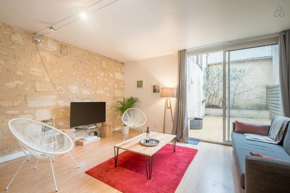 Nice Apartment With Terrace and Parking