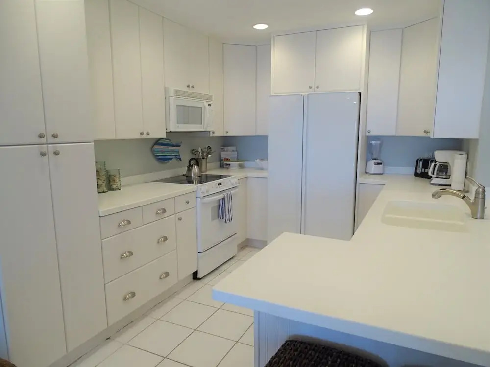 Sunset Royale 314 2 Bedrooms 2 Bathrooms Apts