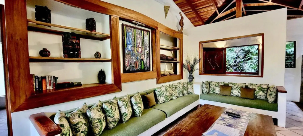 Toucan Villa Family home w Private Pool Garden