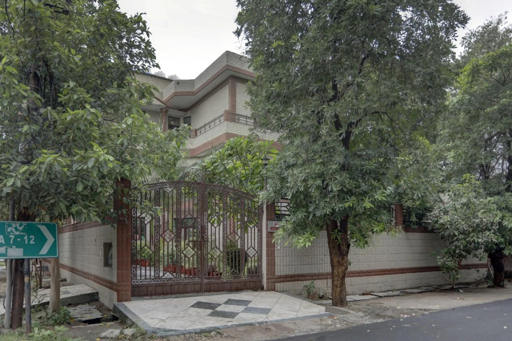 OYO Townhouse 293 IP Colony Faridabad