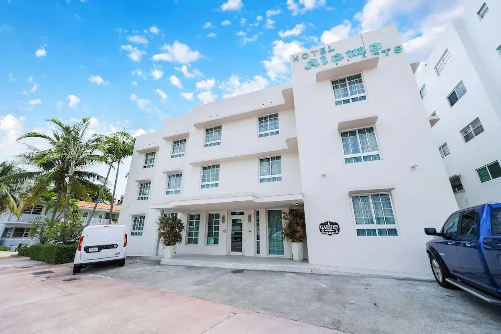 Alamo Hotel