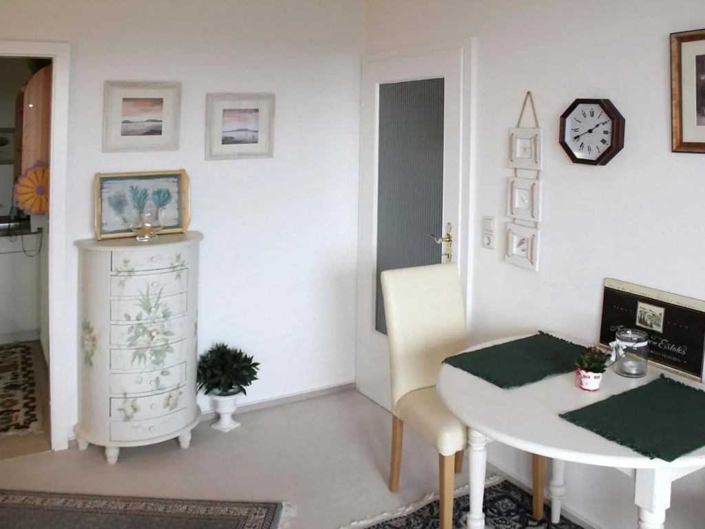 Sea View Apartment in Glücksburg with Balcony near Sea Beach