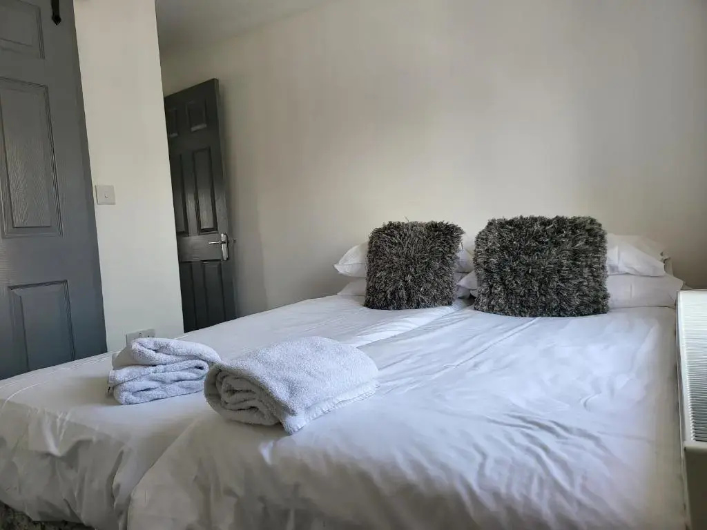 Vetrelax Colchester 3bedroom house
