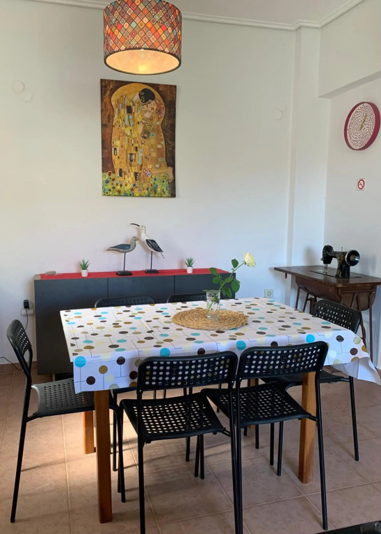 La Bandolaise, house in the heart of the vilage.